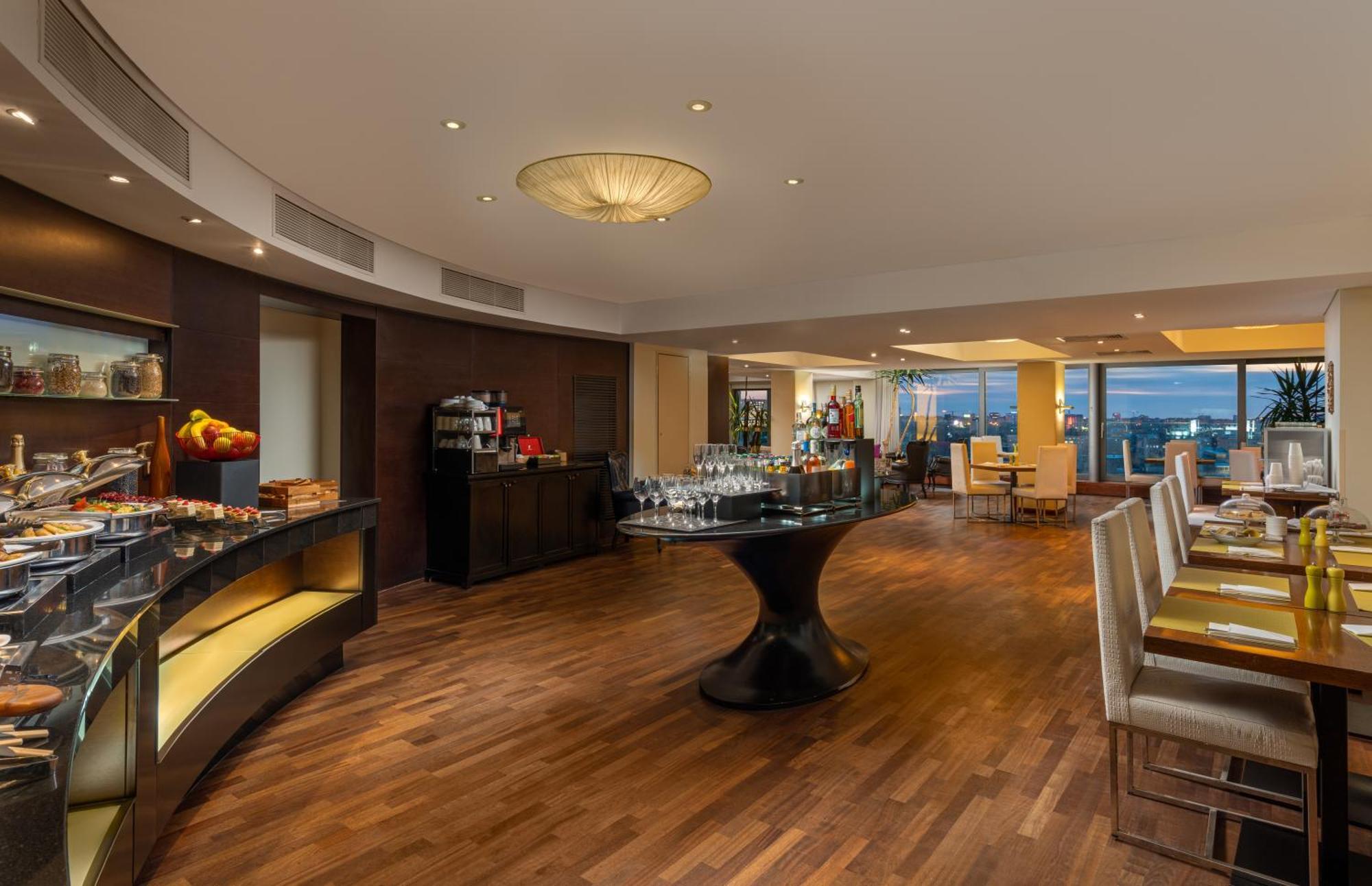 Radisson Blu 5*